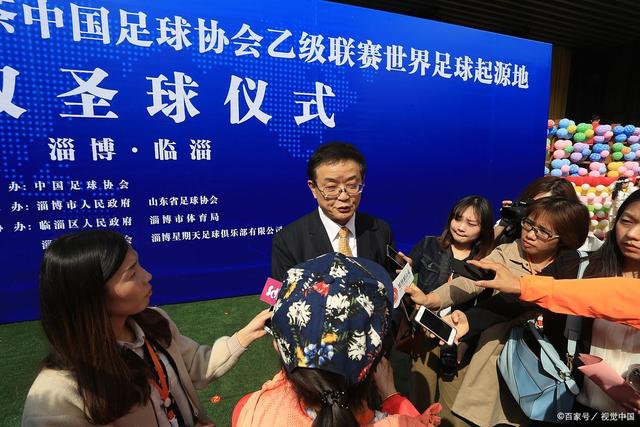 米体：米兰愿给100万欧解约费，那不勒斯为阿莱格里开出2+1合同